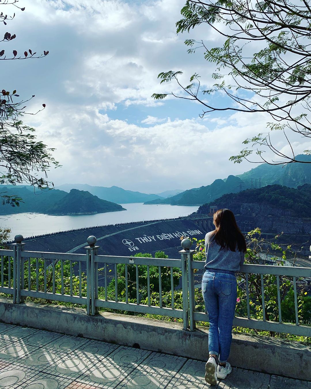 Chiêm ngưỡng vẻ đẹp hùng vĩ của công trình thế kỉ thuỷ điện Hòa Bình - Ảnh 4. Chiêm ngưỡng vẻ đẹp hùng vĩ của công trình thế kỉ thuỷ điện Hòa Bình - Ảnh 4.