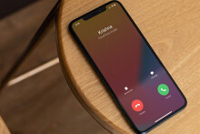 4 thao tác cùng lúc gọi điện trên iPhone bạn nên biết