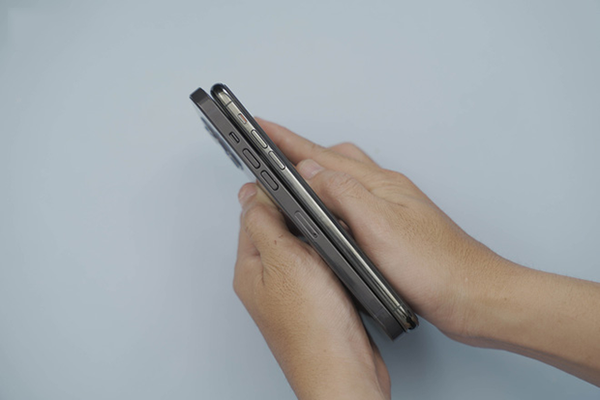 Mô hình iPhone 12 xuất hiện tại Việt Nam, giống hệt như thông tin rò rỉ - Ảnh 7. Mô hình iPhone 12 xuất hiện tại Việt Nam, giống hệt như thông tin rò rỉ - Ảnh 7.
