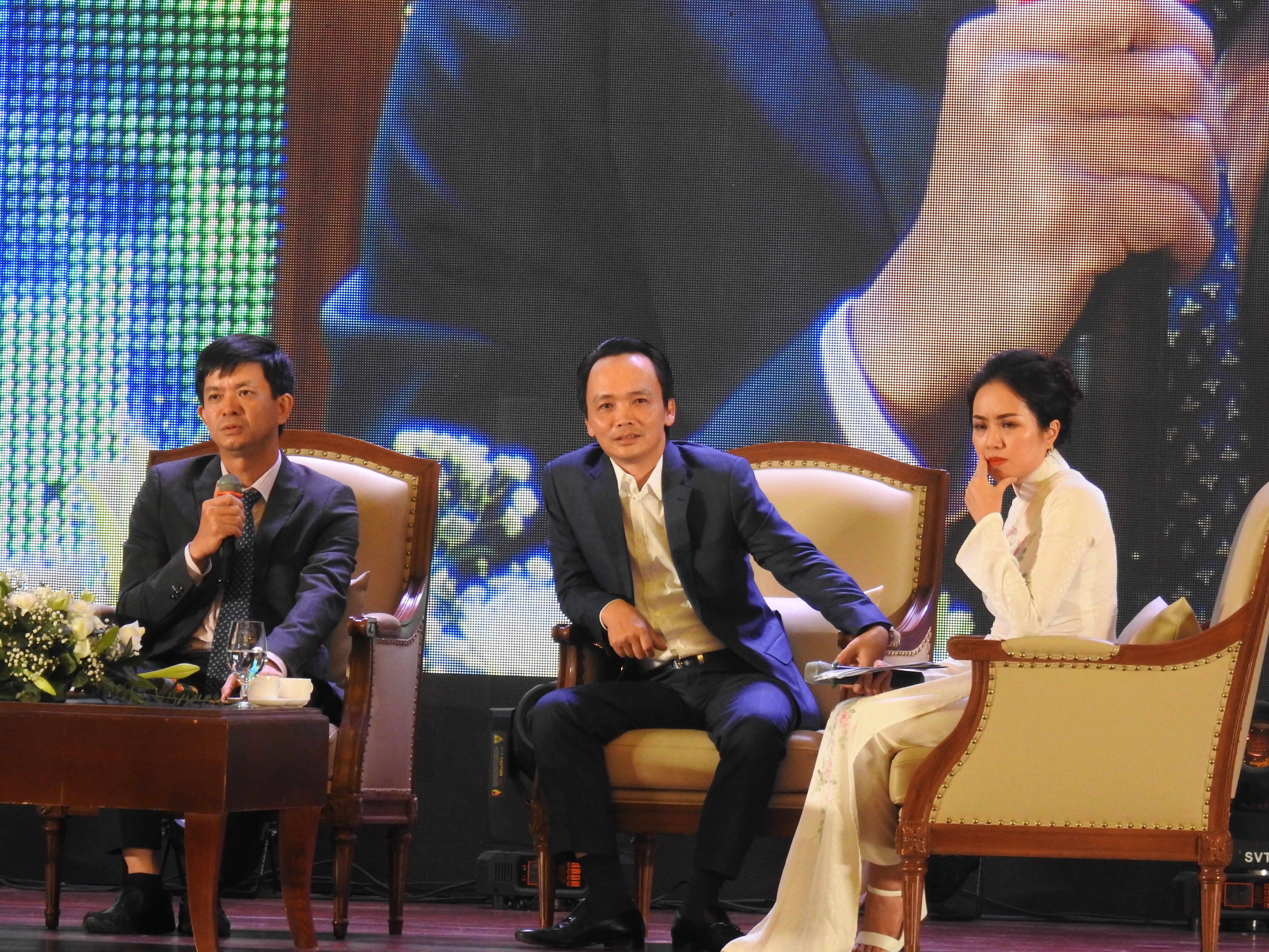 Ban Thường vụ Tỉnh uỷ Quảng Trị họp nghe báo cáo dự án đầu tư trên địa bàn tỉnh - Ảnh 1.