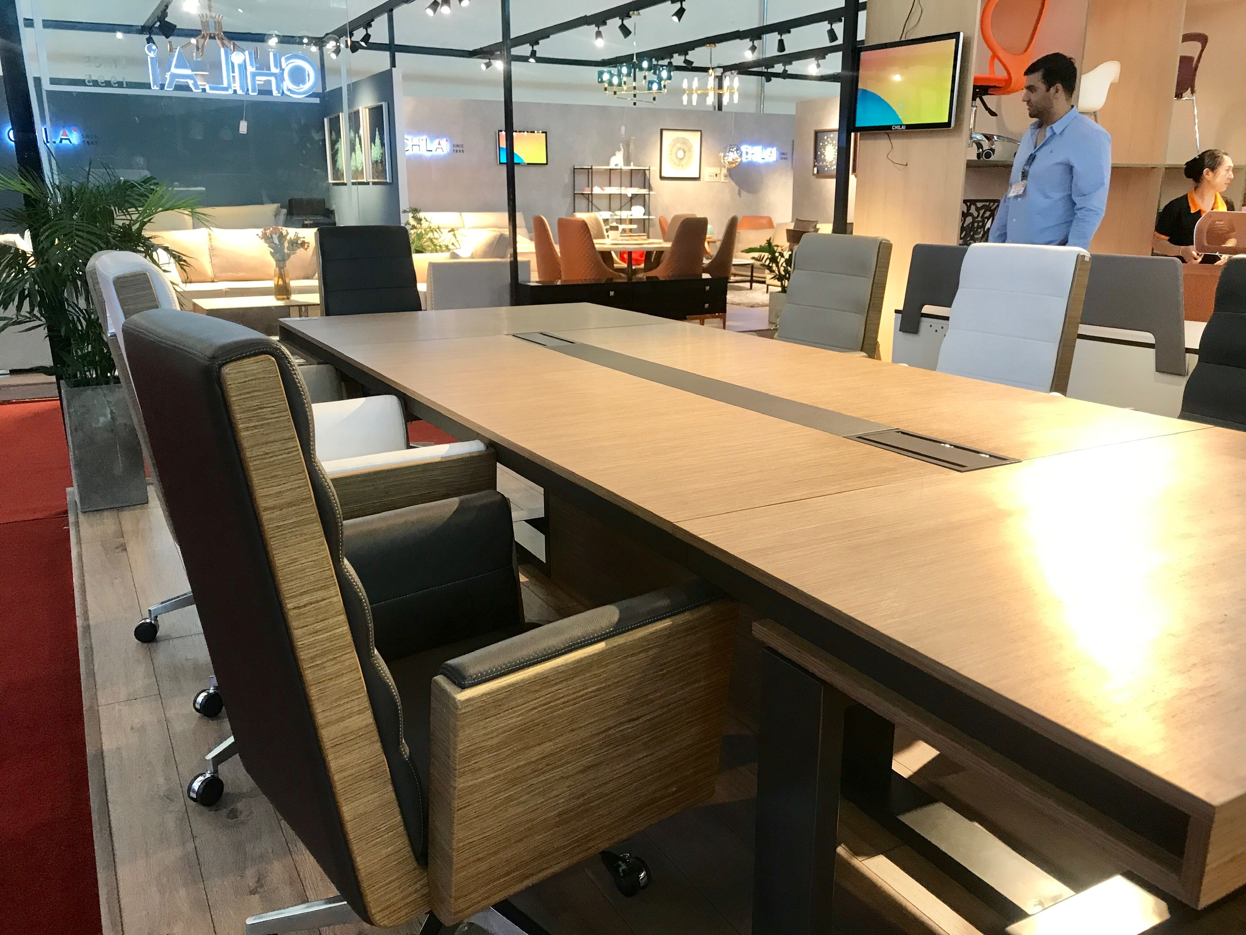 Việt Nam tiếp tục là thị trường cung cấp đồ nội thất gỗ lớn nhất cho Mỹ - Ảnh 2. Việt Nam tiếp tục là thị trường cung cấp đồ nội thất gỗ lớn nhất cho Mỹ - Ảnh 2.