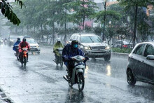 Thời tiết Hà Nội hôm nay 14/9: Mưa dông rải rác vài nơi, Hải Phòng có mưa rào