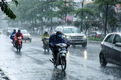 Thời tiết Hà Nội hôm nay 14/9: Mưa dông rải rác vài nơi, Hải Phòng có mưa rào