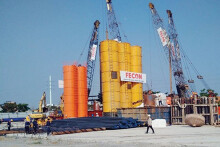 Fecon dừng kế hoạch phát hành cho nhà thầu Trung Quốc