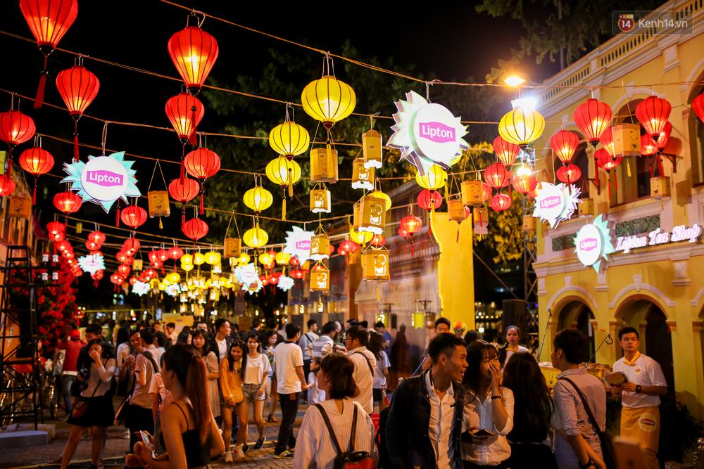Vui tết Trung Thu, khám phá loạt địa điểm tổ chức trò chơi dân gian cực hấp dẫn cho bé - Ảnh 1. Vui tết Trung Thu, khám phá loạt địa điểm tổ chức trò chơi dân gian cực hấp dẫn cho bé - Ảnh 1.