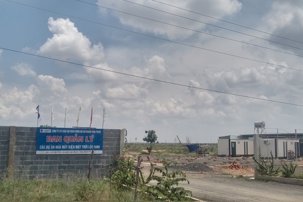 Sôi động đầu tư các dự án năng lượng mặt trời - Ảnh 1. Sôi động đầu tư các dự án năng lượng mặt trời - Ảnh 1.