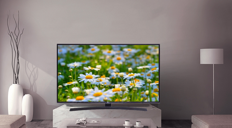 5 mẫu Smart Tivi giảm giá cực mạnh nhân dịp lễ 2/9 - Ảnh 1. 5 mẫu Smart Tivi giảm giá cực mạnh nhân dịp lễ 2/9 - Ảnh 1.