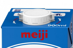 Hai nhà sản xuất sữa phải thay đổi hộp đựng sản phẩm vì Covid-19