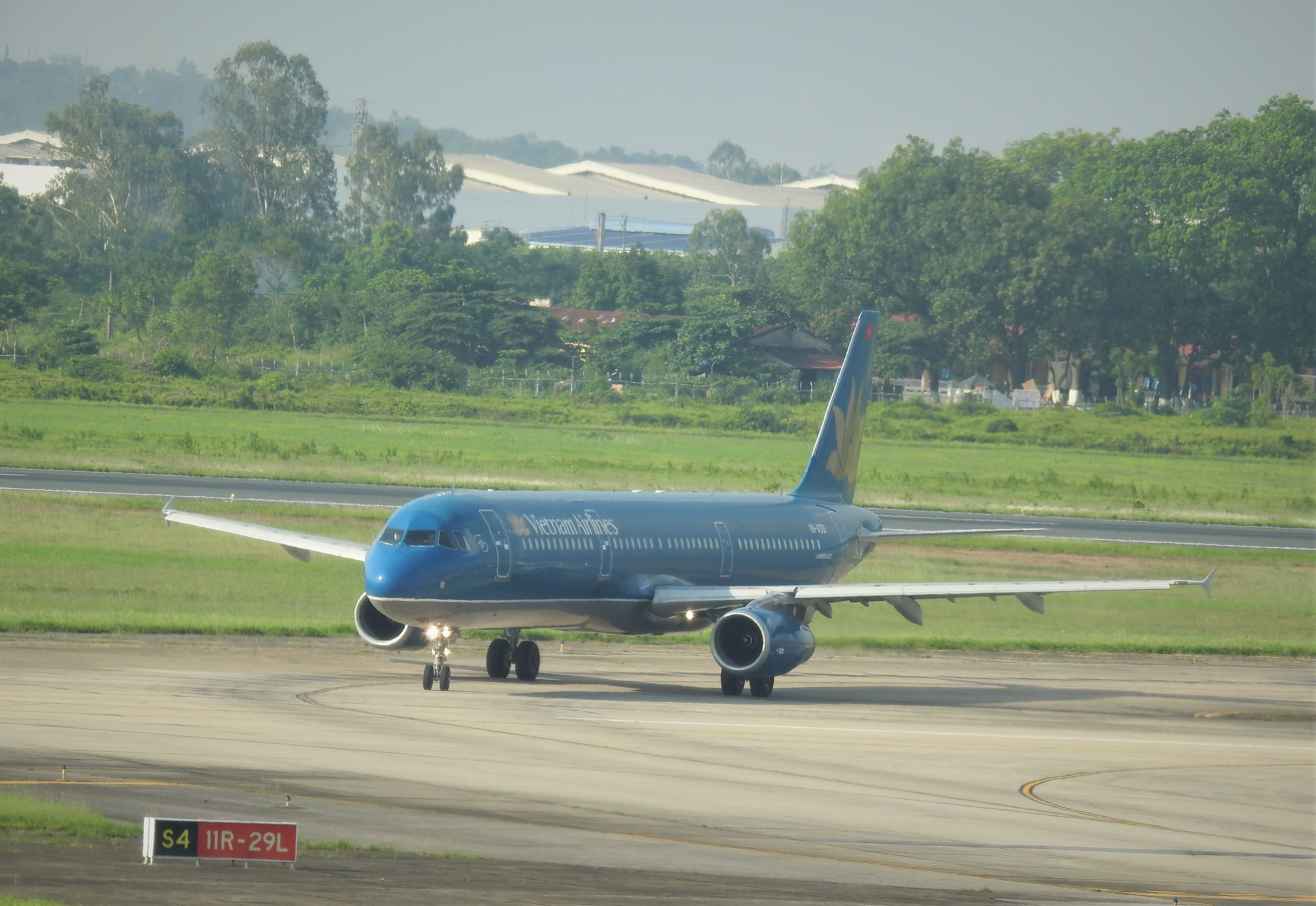 Vietnam Airlines khôi phục hoàn toàn thị trường nội địa sau dịch đợt 2 - Ảnh 1. Vietnam Airlines khôi phục hoàn toàn thị trường nội địa sau dịch đợt 2 - Ảnh 1.