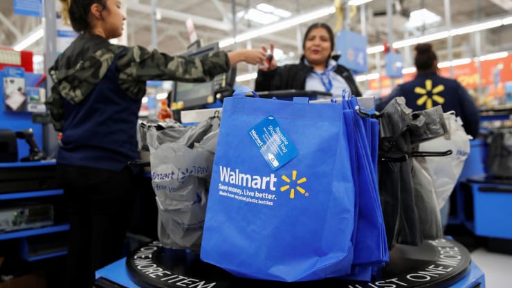 This is what’s behind Walmart’s staying power that could outmaneuver Amazon - Ảnh 1. This is what’s behind Walmart’s staying power that could outmaneuver Amazon - Ảnh 1.