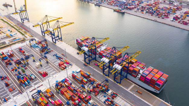 Báo cáo “Việc áp dụng các Hiệp định Thương mại Tự do của EU: Nhà xuất khẩu và nhập khẩu sử dụng thuế quan ưu đãi” - Ảnh 1. Báo cáo “Việc áp dụng các Hiệp định Thương mại Tự do của EU: Nhà xuất khẩu và nhập khẩu sử dụng thuế quan ưu đãi” - Ảnh 1.