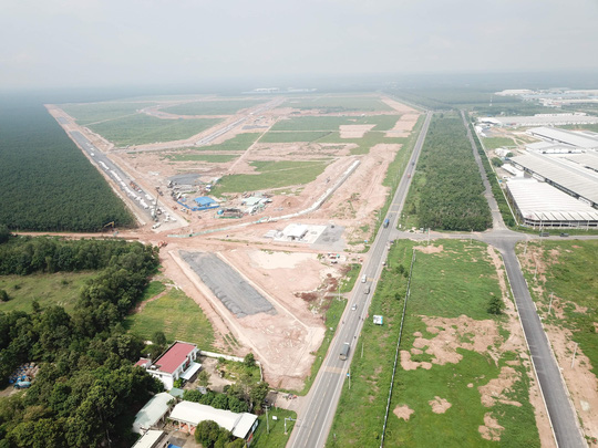 Đồng Nai thu hồi thêm đất của hai doanh nghiệp làm sân bay Long Thành - Ảnh 1.
