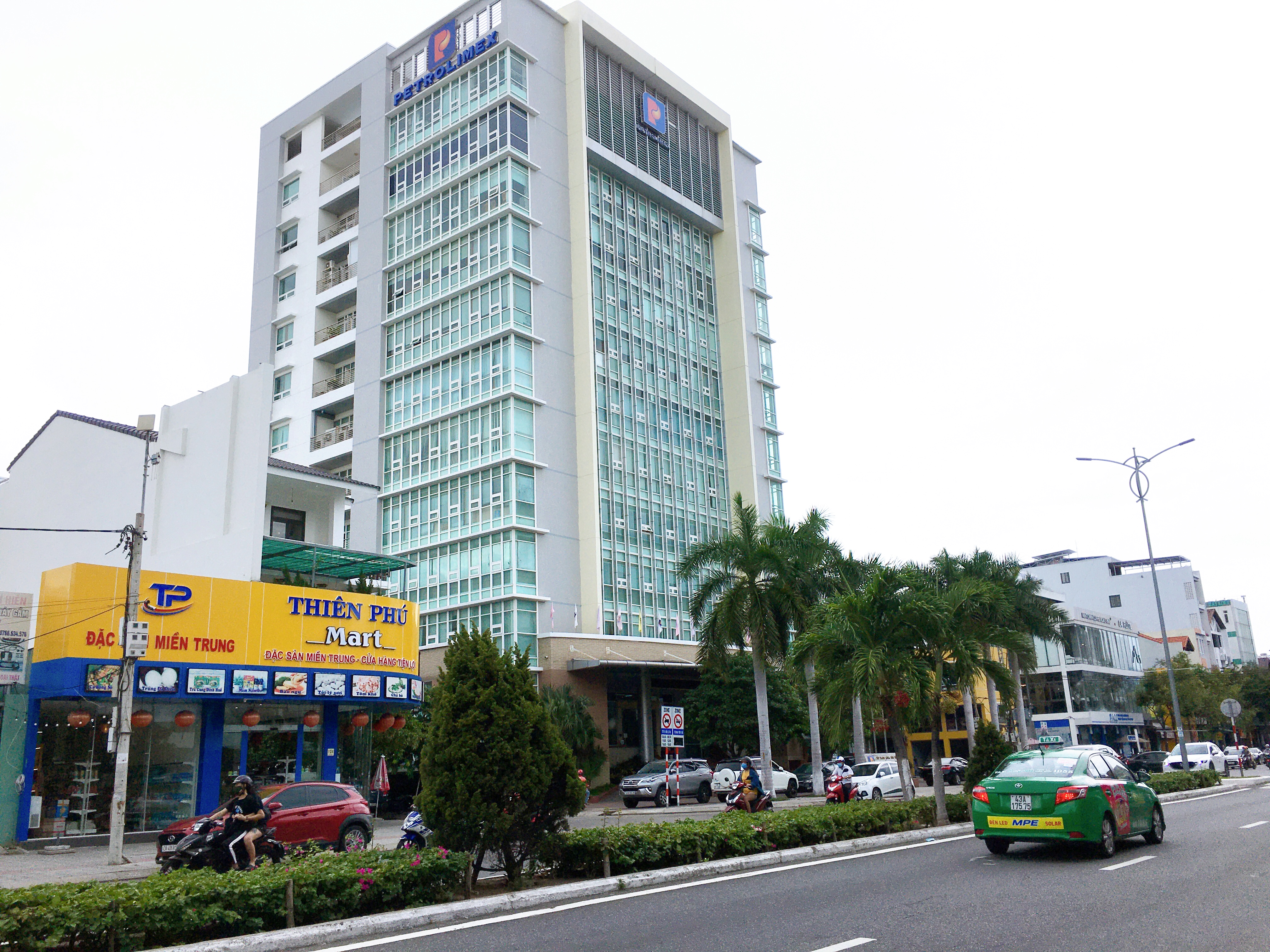 Những tòa nhà văn phòng cho thuê hái ra tiền ở Đà Nẵng bất chấp dịch COVID-19 - Ảnh 13. Những tòa nhà văn phòng cho thuê hái ra tiền ở Đà Nẵng bất chấp dịch COVID-19 - Ảnh 13.