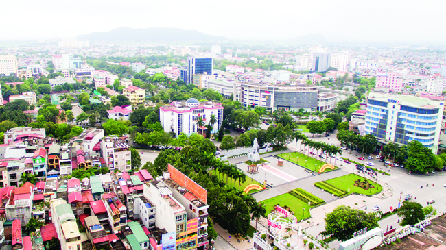 Thanh Hóa thúc tiến độ triển khai 34 dự án qui mô vốn gần 15 tỉ USD - Ảnh 1. Thanh Hóa thúc tiến độ triển khai 34 dự án qui mô vốn gần 15 tỉ USD - Ảnh 1.