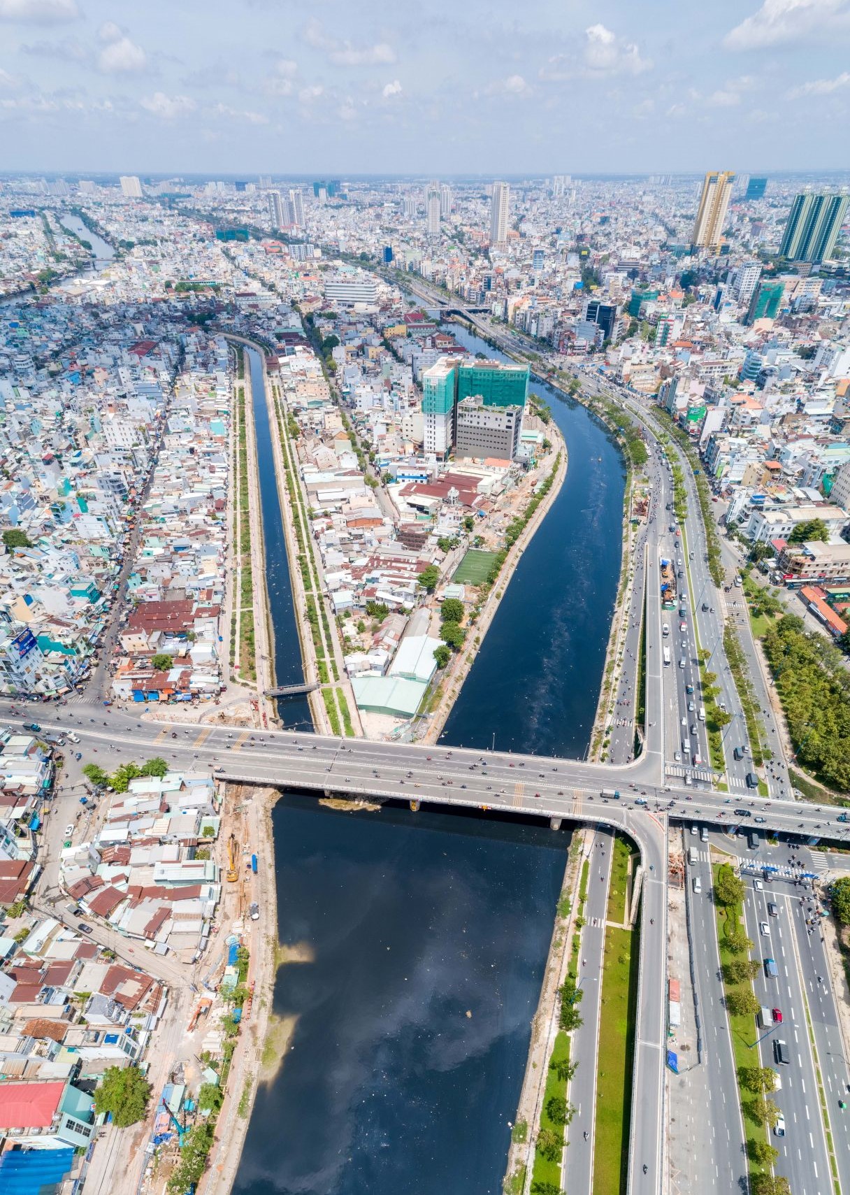 Những cuộc "cách mạng" hạ tầng phía Tây Nam TP HCM - Ảnh 1.