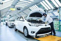 Triệu hồi gần 33.000 xe Toyota tại Việt Nam