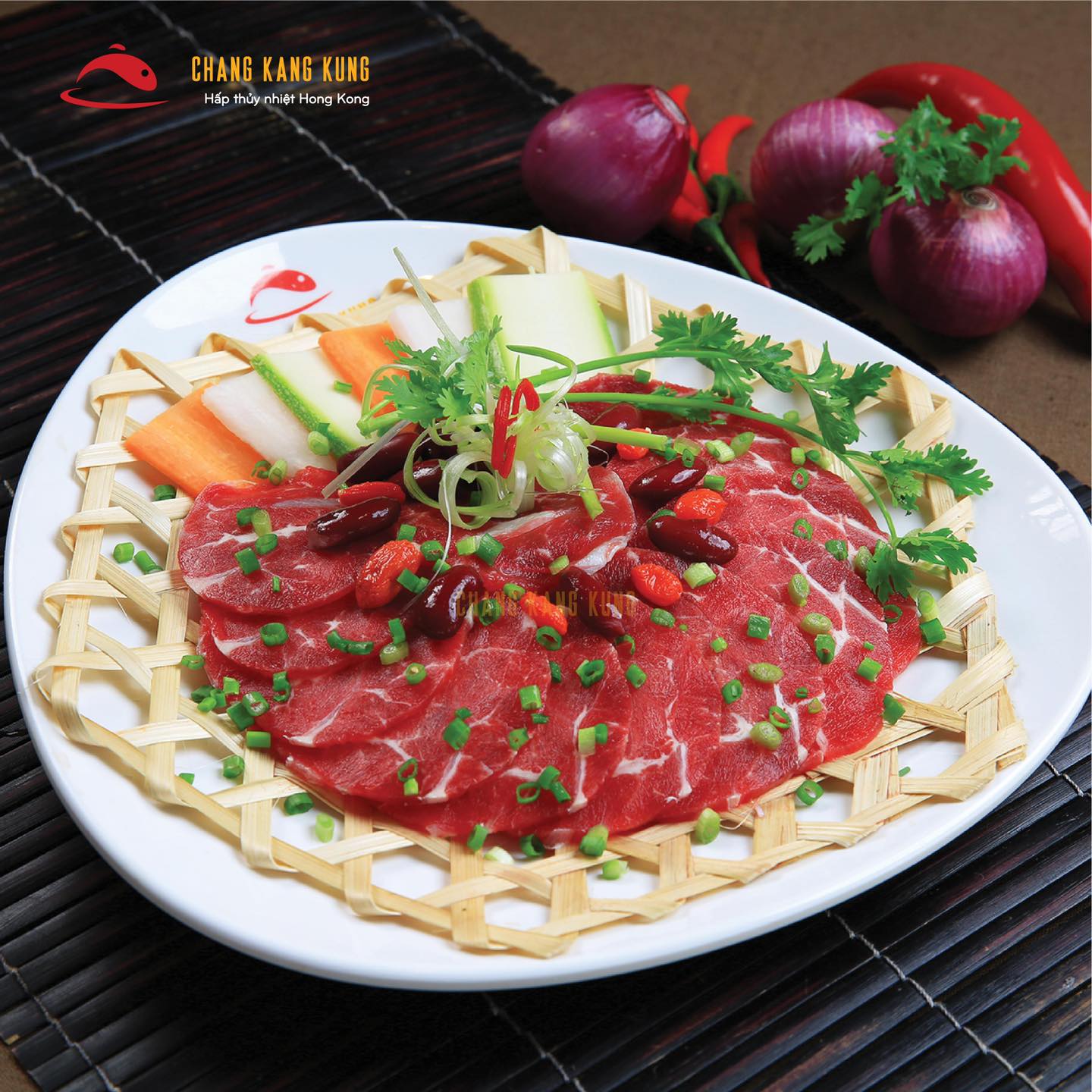 Top 6 nhà hàng ấm cúng, sang trọng cho các gia đình và cặp đôi trong ngày 20/10 tại Sài Gòn - Ảnh 9. Top 6 nhà hàng ấm cúng, sang trọng cho các gia đình và cặp đôi trong ngày 20/10 tại Sài Gòn - Ảnh 9.