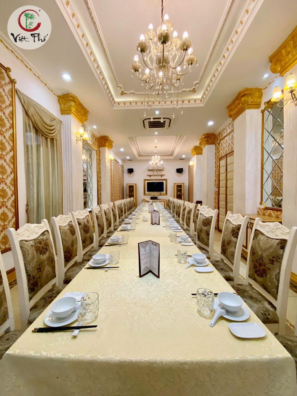 Top 6 nhà hàng ấm cúng, sang trọng cho các gia đình và cặp đôi trong ngày 20/10 tại Sài Gòn - Ảnh 17. Top 6 nhà hàng ấm cúng, sang trọng cho các gia đình và cặp đôi trong ngày 20/10 tại Sài Gòn - Ảnh 17.