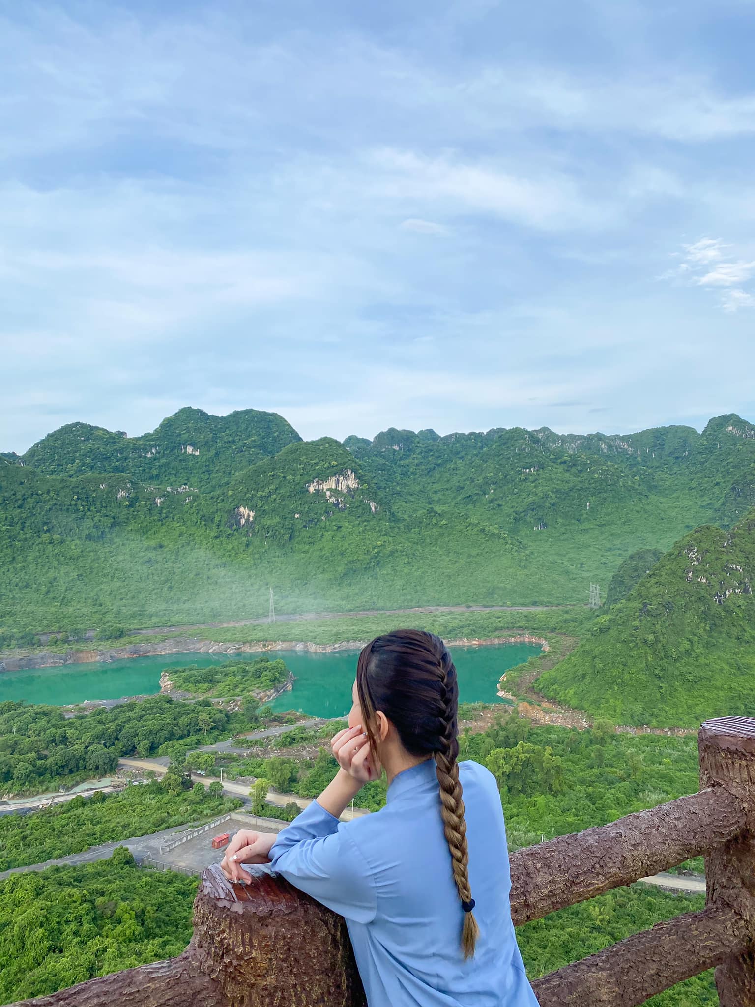 Chiêm ngưỡng cảnh đẹp hút hồn tại khu du lịch Tam Chúc, Hà Nam  - Ảnh 13.