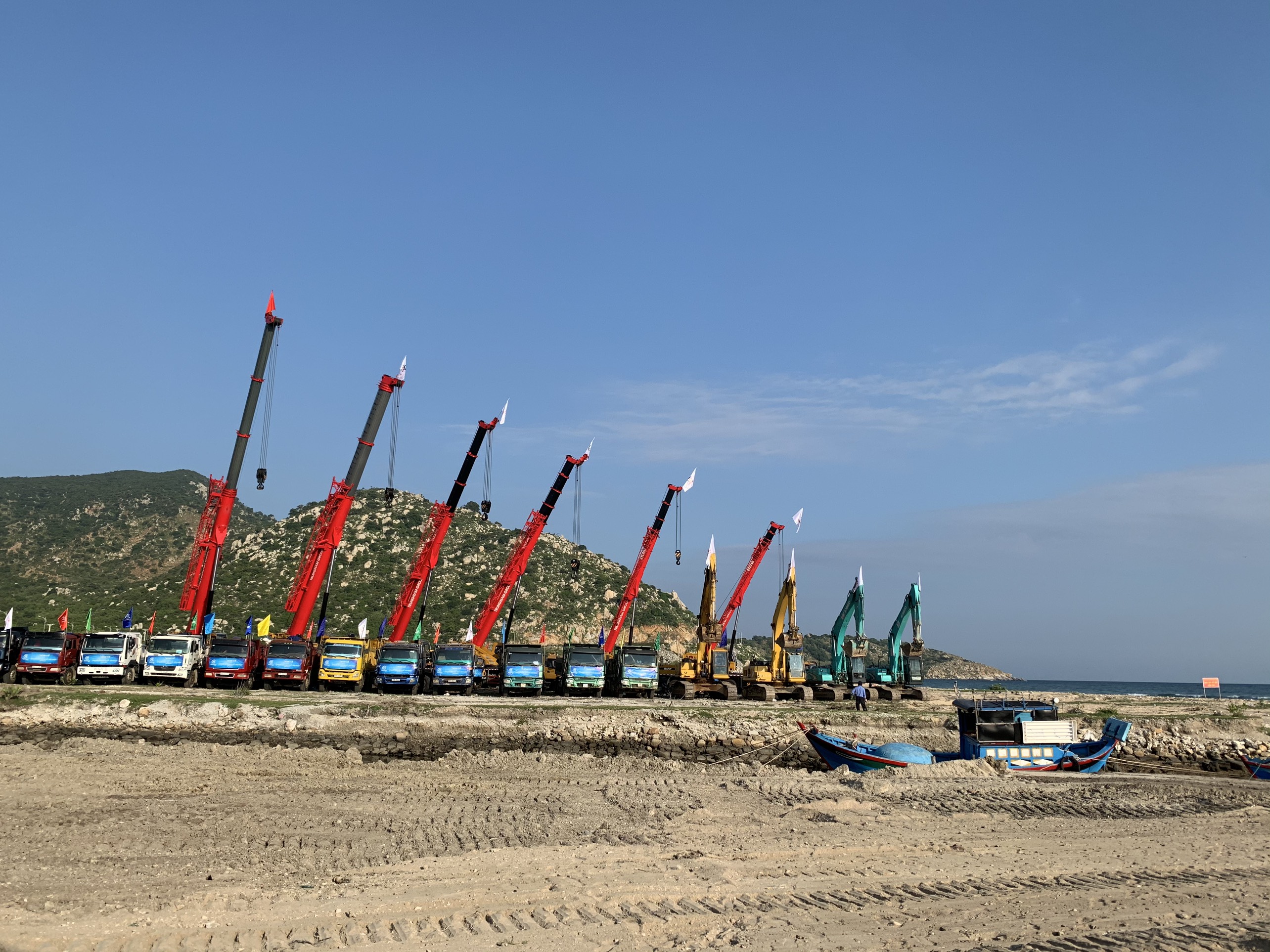 Ninh Thuận thu hút 25.440 tỉ đồng vốn đầu tư trong 9 tháng đầu năm 2020 vượt 8,3% kế hoạch năm - Ảnh 1.