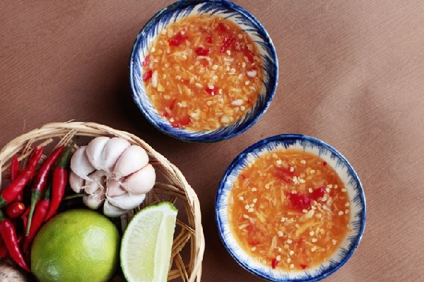 Giữa Phan Rang đầy nắng và gió, thưởng thức món cơm gà thanh mát, thơm ngon - Ảnh 5.