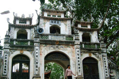 Về Bắc Ninh, ghé thăm ngôi đền vay vốn nổi tiếng mang tên Bà Chúa Kho