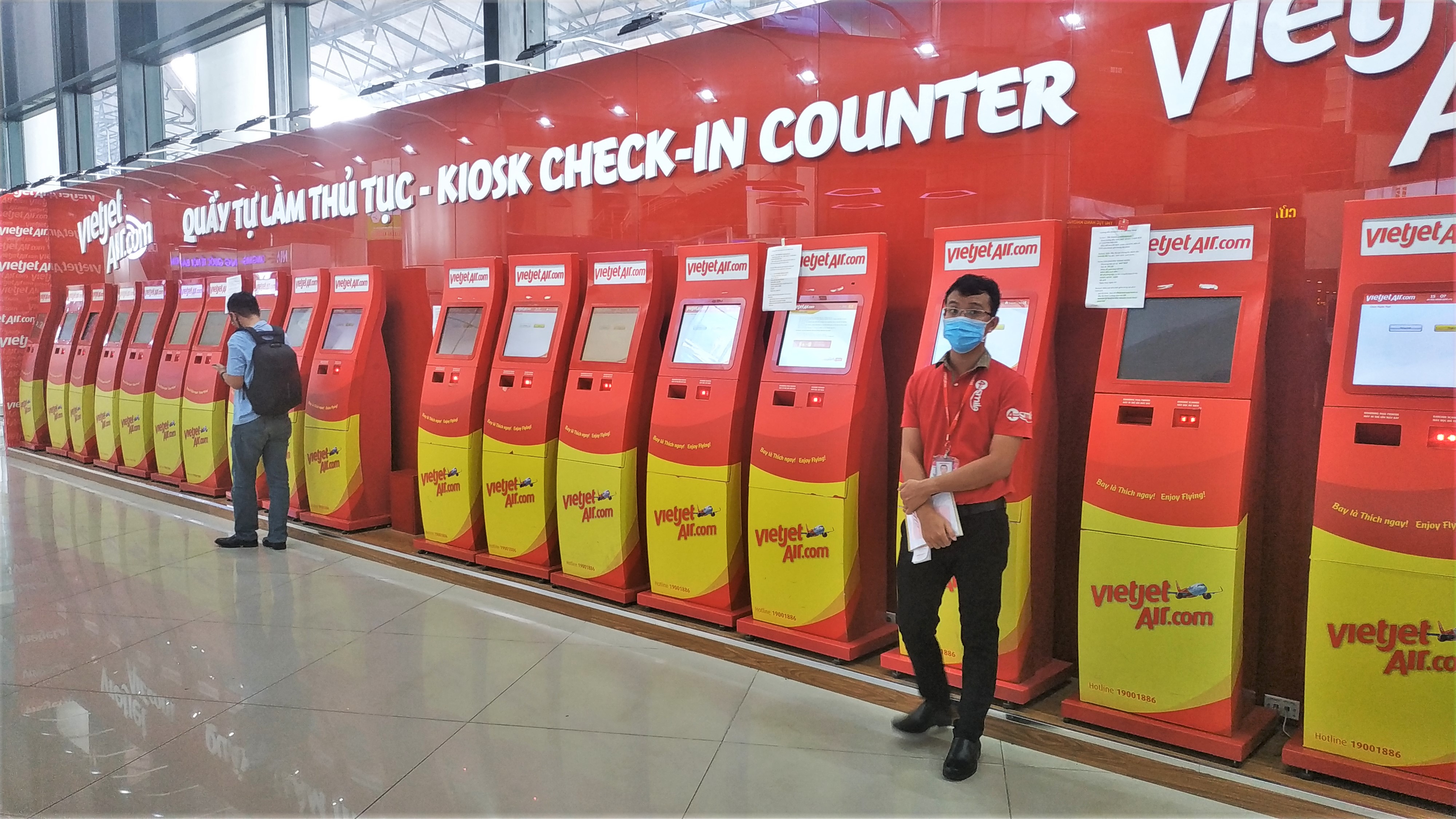 Giảm 50% giá cất hạ cánh và giá nhiều loại dịch vụ hàng không khác - Ảnh 2. Giảm 50% giá cất hạ cánh và giá nhiều loại dịch vụ hàng không khác - Ảnh 2.