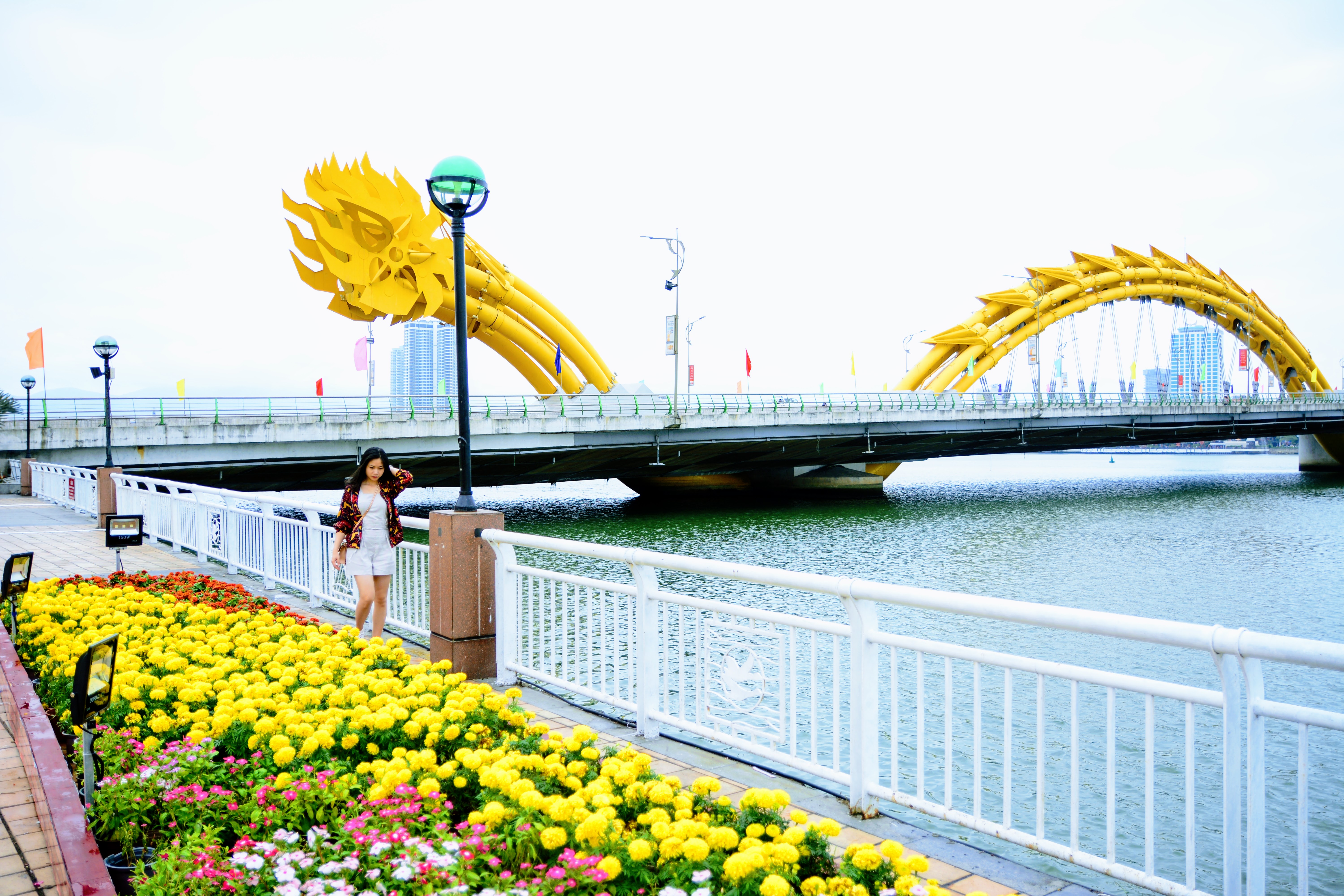 Đà Nẵng chi gần 15 tỉ đồng làm tuyến đi bộ ven sông Hàn - Ảnh 1. Đà Nẵng chi gần 15 tỉ đồng làm tuyến đi bộ ven sông Hàn - Ảnh 1.