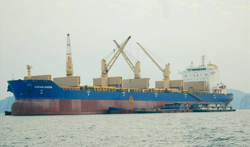 Giảm giá hàng trăm tỉ, BIDV vẫn chưa bán được tàu Ocean Queen - Ảnh 1. Giảm giá hàng trăm tỉ, BIDV vẫn chưa bán được tàu Ocean Queen - Ảnh 1.