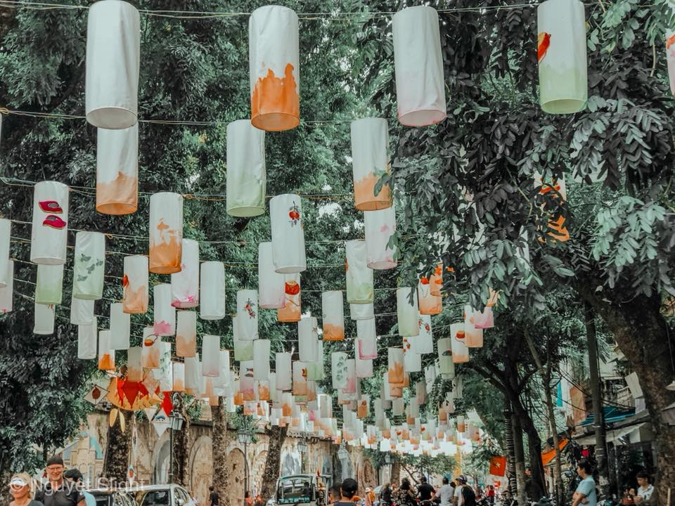Bật mí loạt địa điểm hẹn hò lãng mạn cho các cặp đôi trong ngày Trung Thu tại Hà Nội - Ảnh 1. Bật mí loạt địa điểm hẹn hò lãng mạn cho các cặp đôi trong ngày Trung Thu tại Hà Nội - Ảnh 1.