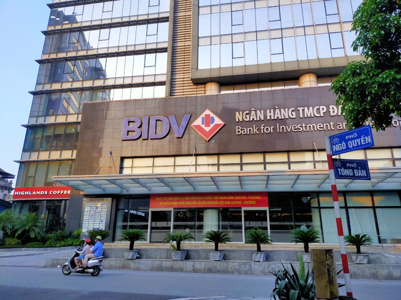 BIDV sau kiểm toán: Nợ có khả năng mất vốn tăng thêm 433 tỉ đồng, lợi nhuận giảm 95 tỉ đồng - Ảnh 1. BIDV sau kiểm toán: Nợ có khả năng mất vốn tăng thêm 433 tỉ đồng, lợi nhuận giảm 95 tỉ đồng - Ảnh 1.