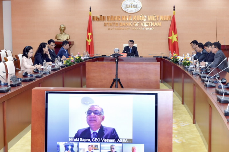 Thống đốc Lê Minh Hưng: NHNN sẽ sớm hoàn thiện qui định về fintech, xác thực điện tử - Ảnh 1.