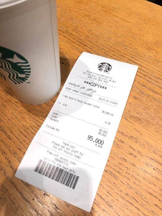 Starbucks gây thất vọng vì thái độ phục vụ yếu kém của nhân viên - Ảnh 3. Starbucks gây thất vọng vì thái độ phục vụ yếu kém của nhân viên - Ảnh 3.