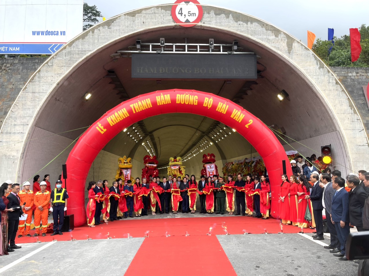 Tập đoàn Đèo Cả cho hầm Hải Vân 2 hoạt động 20 ngày rồi đóng cửa - Ảnh 1.