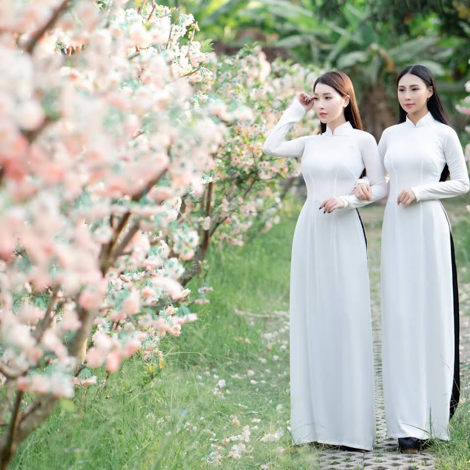 Lưu ngay 5 địa chỉ chụp ảnh áo dài Tết cực lung linh ở Sài Gòn - Ảnh 22. Lưu ngay 5 địa chỉ chụp ảnh áo dài Tết cực lung linh ở Sài Gòn - Ảnh 22.