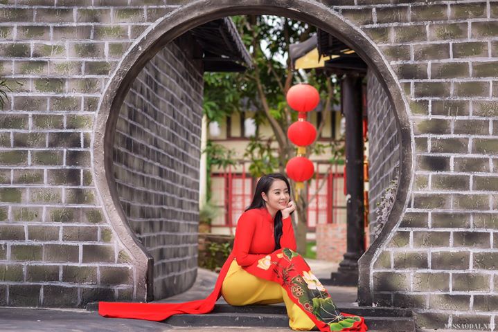 Lưu ngay 5 địa chỉ chụp ảnh áo dài Tết cực lung linh ở Sài Gòn - Ảnh 20. Lưu ngay 5 địa chỉ chụp ảnh áo dài Tết cực lung linh ở Sài Gòn - Ảnh 20.