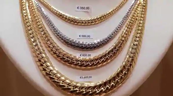 Giá vàng hôm nay 11/1: Vàng SJC mất hơn 500.000 đồng/lượng - Ảnh 1.