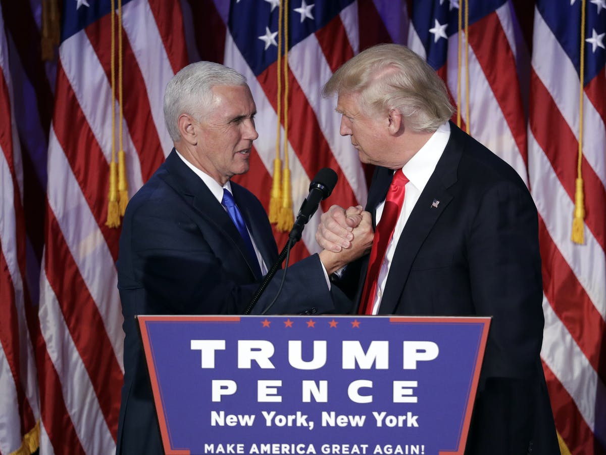 Trump - Pence lần đầu nói chuyện sau bạo động, phát tín hiệu sẽ đương đầu với cuộc luận tội của Hạ viện - Ảnh 1. Trump - Pence lần đầu nói chuyện sau bạo động, phát tín hiệu sẽ đương đầu với cuộc luận tội của Hạ viện - Ảnh 1.