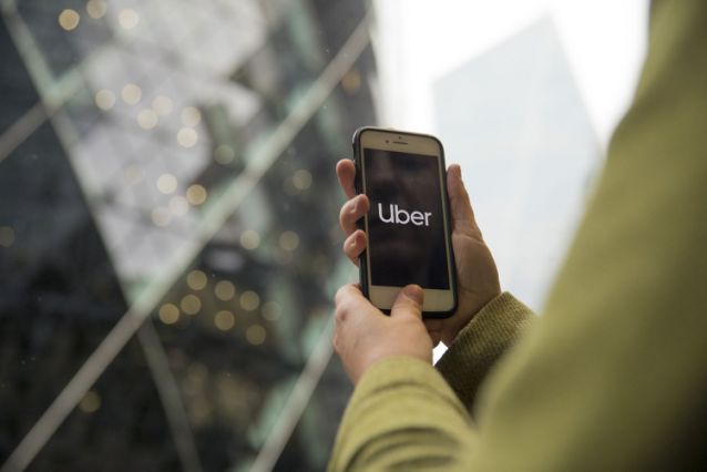 SoftBank bán 2 tỷ USD cổ phiếu của Uber sau đợt tăng giá - Ảnh 1. SoftBank bán 2 tỷ USD cổ phiếu của Uber sau đợt tăng giá - Ảnh 1.
