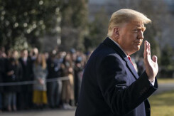 Loạt công ty lớn chuẩn bị kịch bản cắt đứt quan hệ với ông Trump