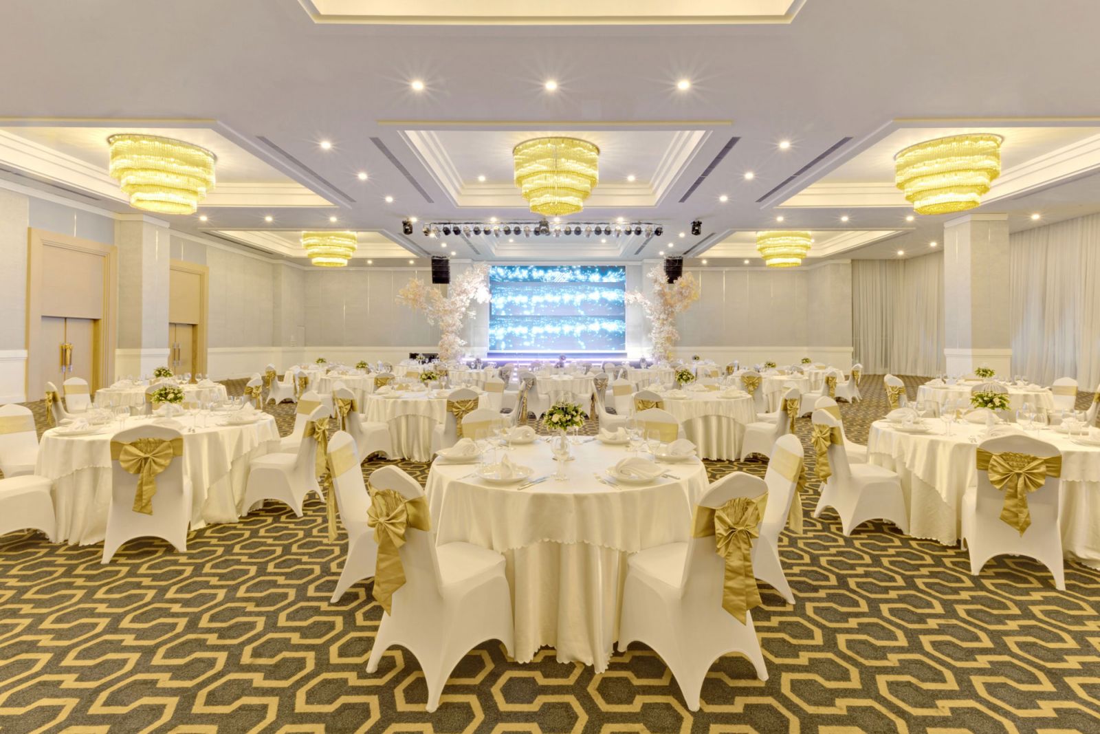 Gợi ý một số địa điểm ấn tượng để tổ chức tiệc cuối năm tại TP HCM - Ảnh 6. Gợi ý một số địa điểm ấn tượng để tổ chức tiệc cuối năm tại TP HCM - Ảnh 6.