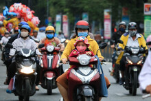 Thời tiết TP HCM hôm nay 13/1: Sáng sớm lạnh dưới 20 độ, ngày nắng khô, Cần Thơ đêm mưa nhỏ