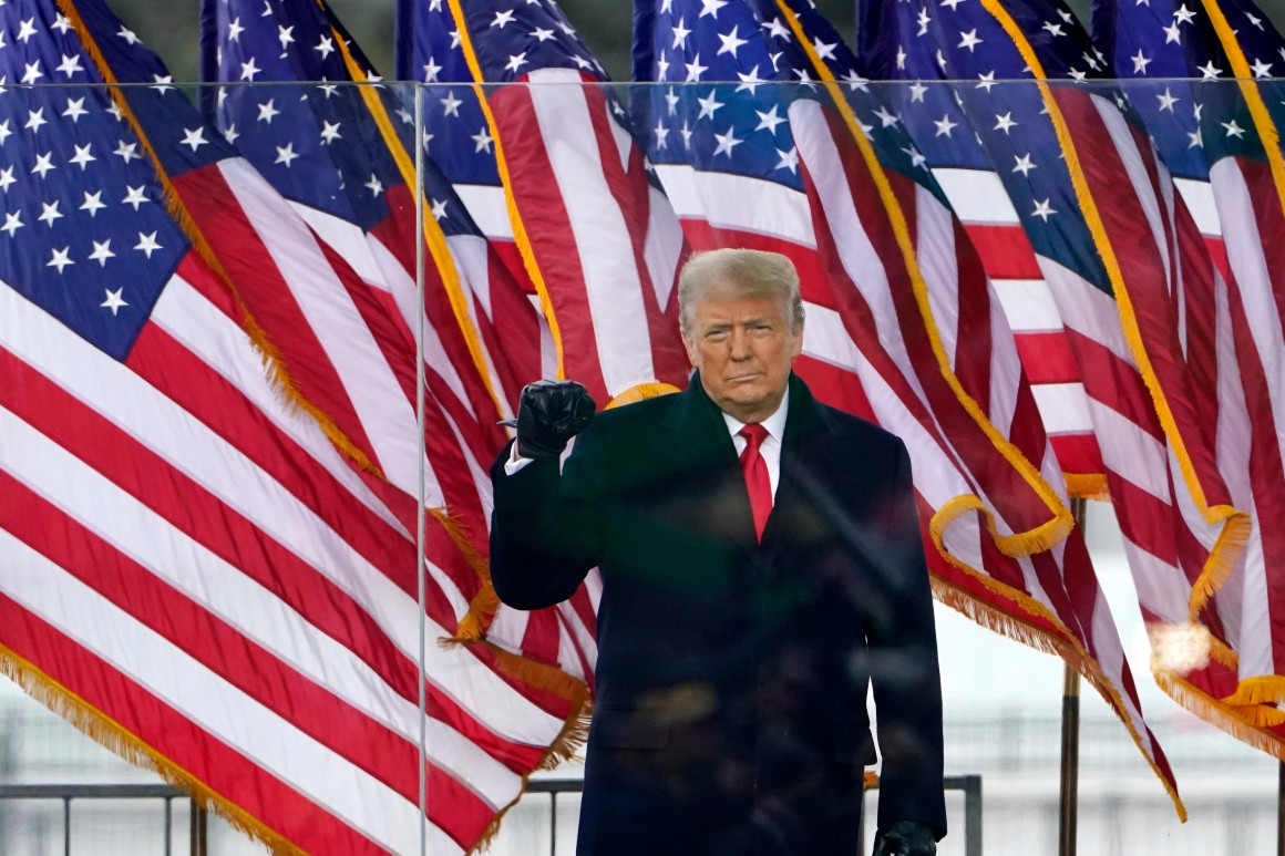 Politico: Nỗ lực lật đổ cuộc bầu cử của ông Trump nên được điều tra tương tự vụ khủng bố 11/9 - Ảnh 1.