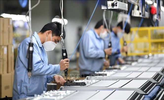 Kinh tế thế giới năm 2021: Khi “bóng ma” COVID-19 dần qua đi - Ảnh 2. Kinh tế thế giới năm 2021: Khi “bóng ma” COVID-19 dần qua đi - Ảnh 2.