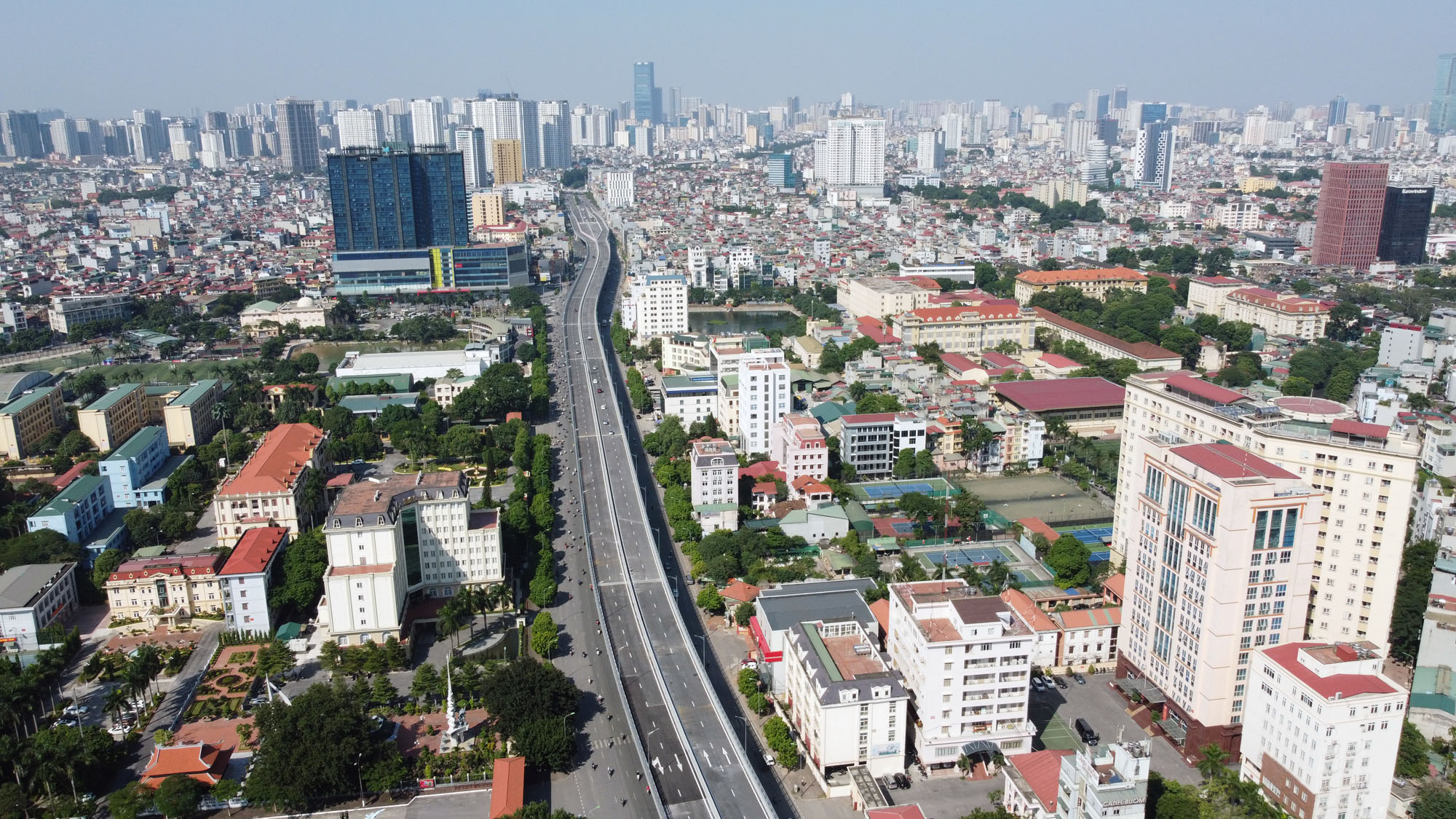 Nhận diện kịch bản thị trường bất động sản năm 2021 - Ảnh 1. Nhận diện kịch bản thị trường bất động sản năm 2021 - Ảnh 1.