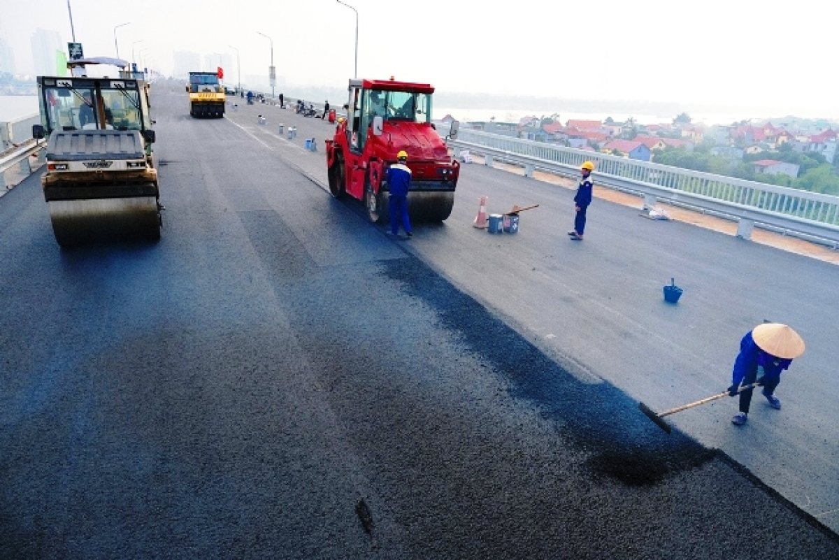 Hà Nội chính thức thông xe cầu Thăng Long vào ngày 7/1 - Ảnh 1. Hà Nội chính thức thông xe cầu Thăng Long vào ngày 7/1 - Ảnh 1.