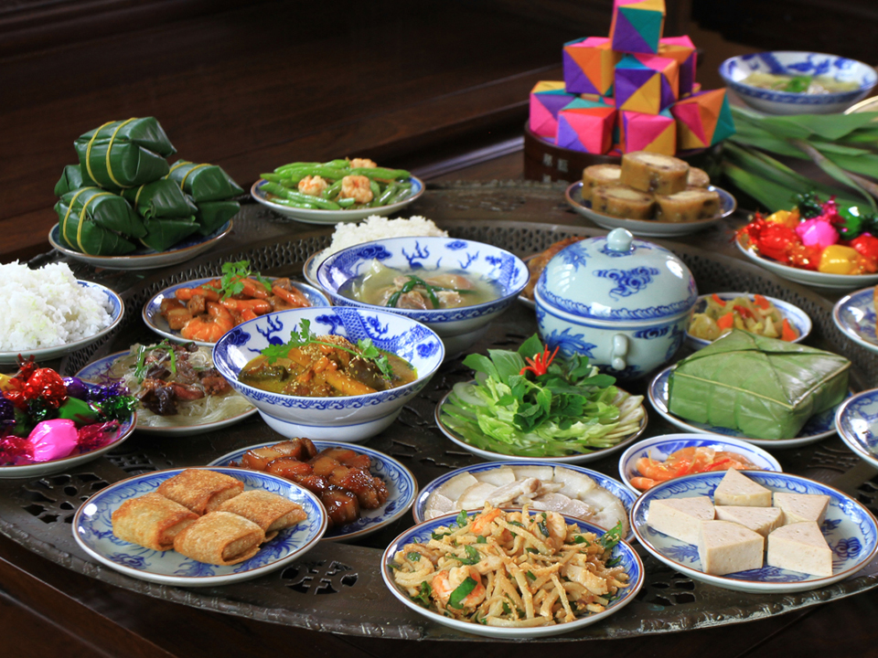 Lễ cúng tân niên ngày đầu năm giúp mang bình an, may mắn cho mọi người - Ảnh 4. Lễ cúng tân niên ngày đầu năm giúp mang bình an, may mắn cho mọi người - Ảnh 4.