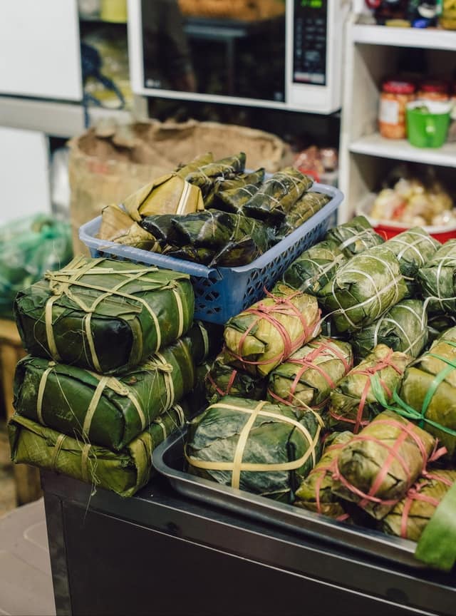 Gợi ý các địa chỉ mua bánh chưng, bánh tét ‘ngon, độc, lạ’ trong dịp Tết Nguyên đán 2021 - Ảnh 3.
