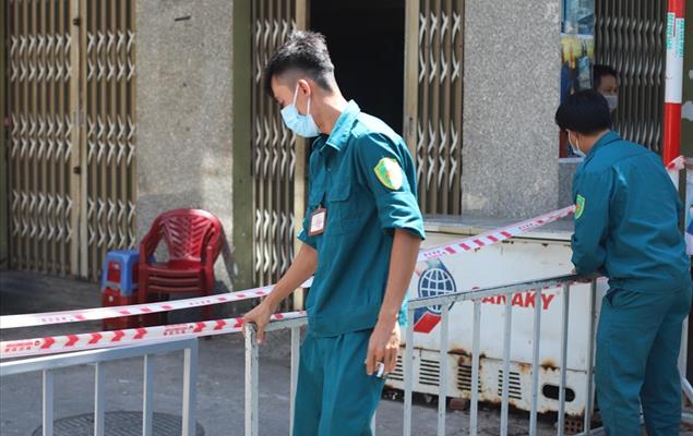 Biến thể nước ngoài nghi liên quan đến cụm dịch Hải Dương nguy hiểm đến đâu? - Ảnh 1. Biến thể nước ngoài nghi liên quan đến cụm dịch Hải Dương nguy hiểm đến đâu? - Ảnh 1.