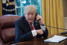 Ông Trump và hàng chục nghị sĩ Đảng Cộng hòa họp đêm cuối tuần bàn chuyện lật kèo